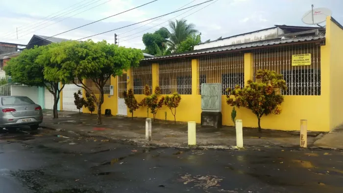 Vendo duas casas na Cachoeirinha