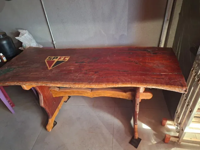 Mesa de madeira