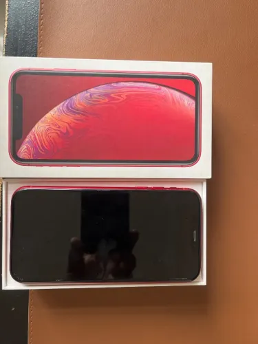 iPhone XR RED 128GB