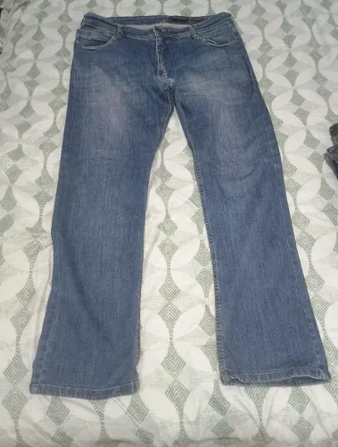 Calça jeans reta masculina 50 Marfino