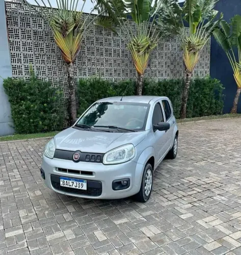 Fiat Uno Attractive 1.0 EVO Fire Flex 8V 5P 2016