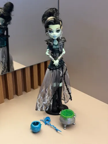 Monster High - Frankie Stein | Ghouls Rule