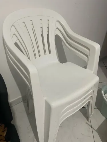 Cadeiras Plásticas