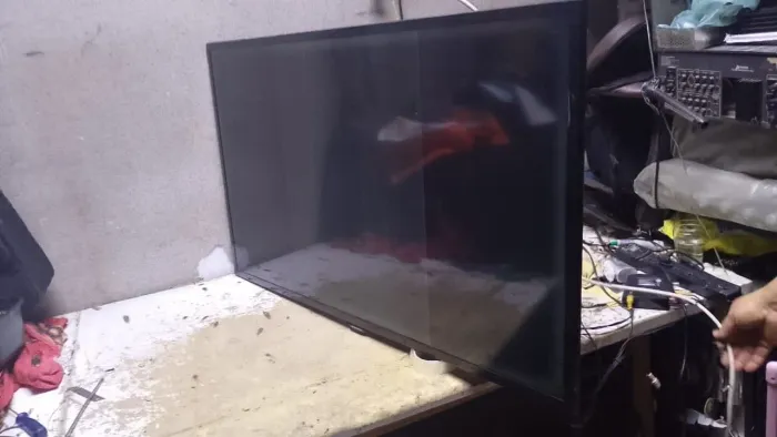 TV Samsung de 46 polegadas,UN46F5200AG tela queimada