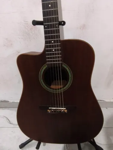 Violão canhoto rozini