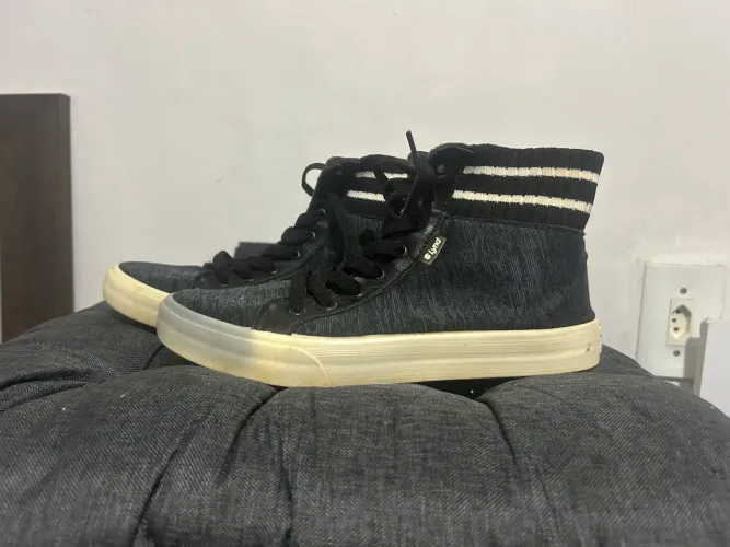 Tênis casual feminino