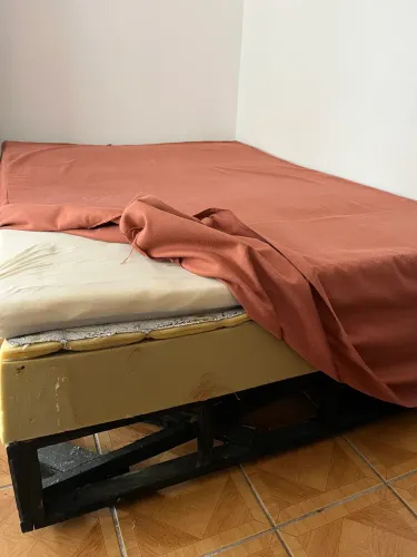 Cama box recondicionada