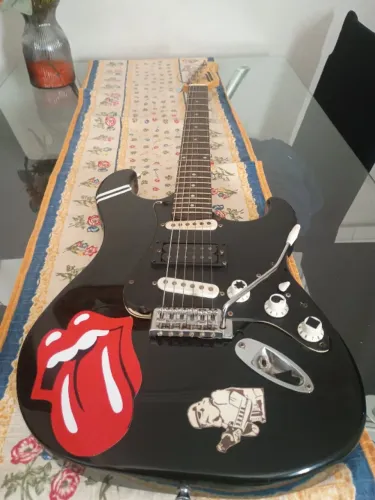 Guitarra Giannini Sonic X series