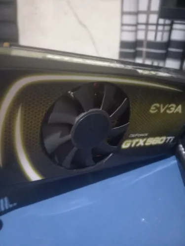 Placa de video GTX 560 TI