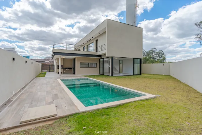 Casa no condomínio Residencial Arboretum para venda e locação com 4 quartos, sendo 4 suíte
