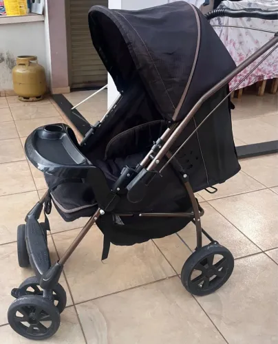 KIT CARRINHO DE BEBÊ GALZERANO + BEBÊ CONFORTO SAFETY 1ST