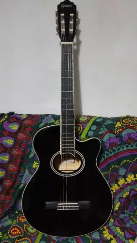 Violão Giannini