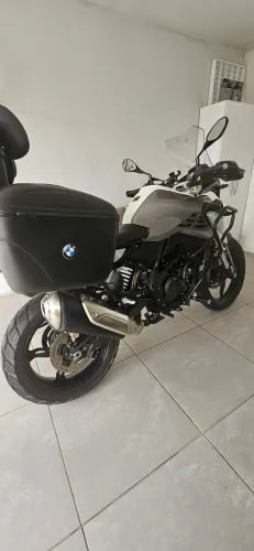 BMW G310 GS Equipada pra viagem