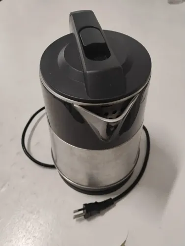 Chaleira elétrica PHILCO PCH13PI 1,9L