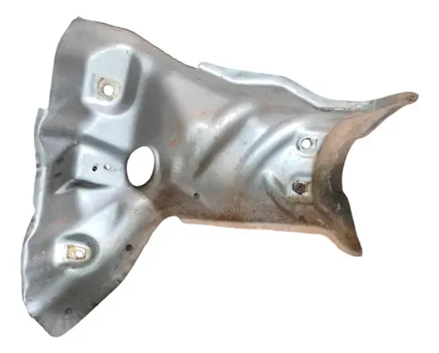 Capa Proteção Coletor Catalisador Nissan March Versa 3cc