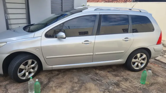 Peugeot 307 SW Feline 2.0 16V 5P Aut. 2008