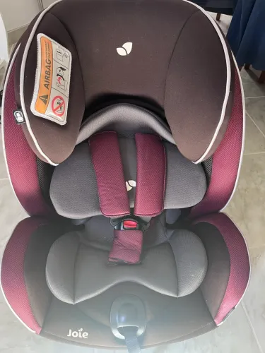 Cadeirão para Carro - Joie Stages - 0 a 25kg