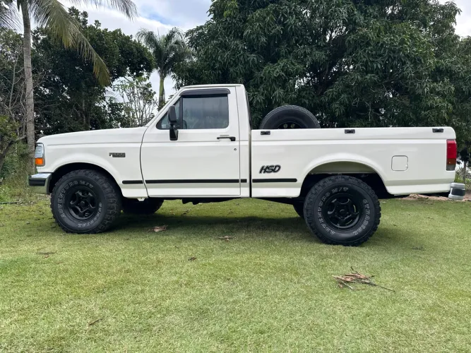 Ford F-1000 XLT 2.5 HSD Diesel TB 1998