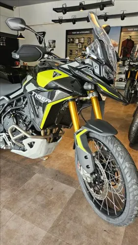 TRIUMPH TIGER 900 RALLY PRO