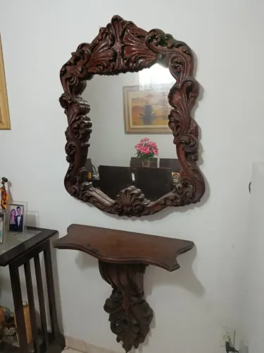 Conjunto de espelho com aparador de parede em estilo clássico/barroco