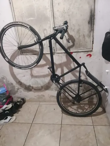VENDO BIKE ARO 26 PRONTA PARA PROJETINHOS?