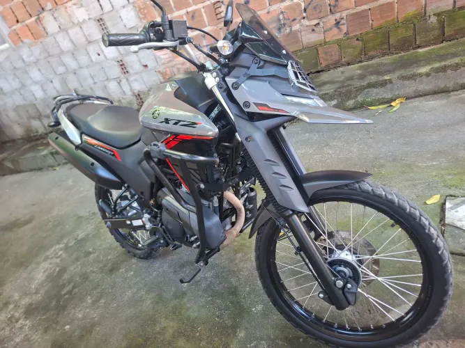 XTZ Lander 250 2025