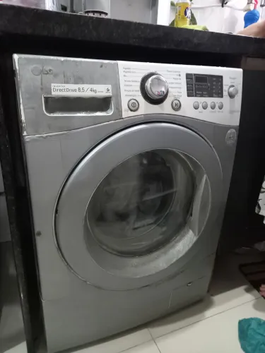 Máquina de lavar LG 8,5 kg usada