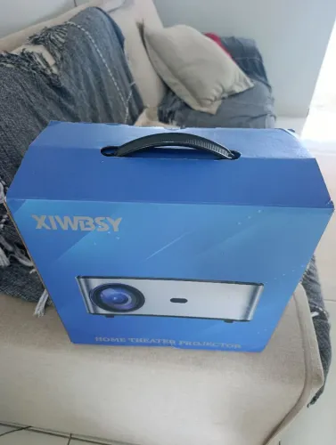 Projetor Led 4k Xiwbsy 22000 Lms Assista de dia!!