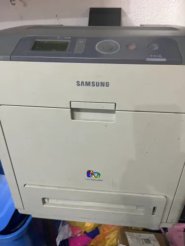 Impressora Samsung CLP775ND tonner novos