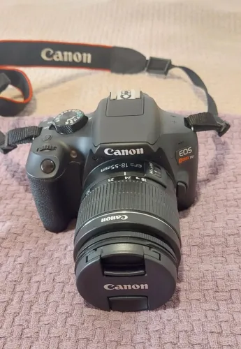 Camera Canon T6 Rebel (novíssima)