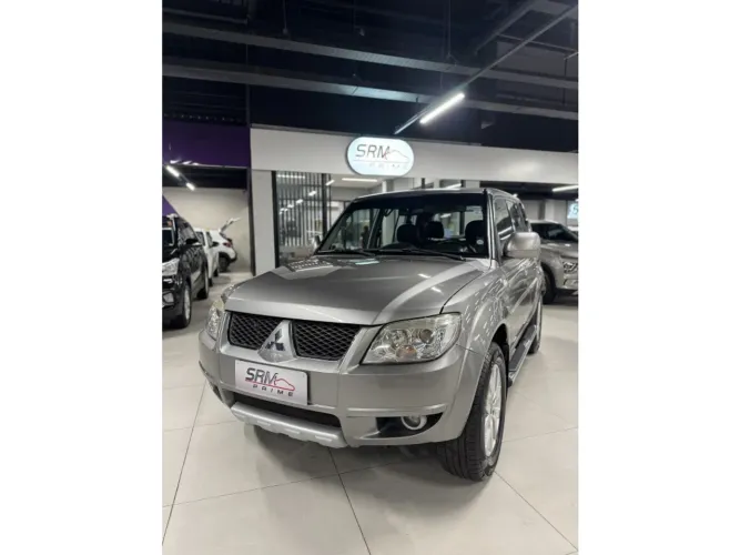 Mitsubishi Pajero TR4 2.0 Flex 16V 4X2 Aut. 2012