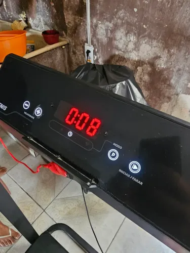 Esteira Ergométrica Dobrável GT 500 Genis Polishop