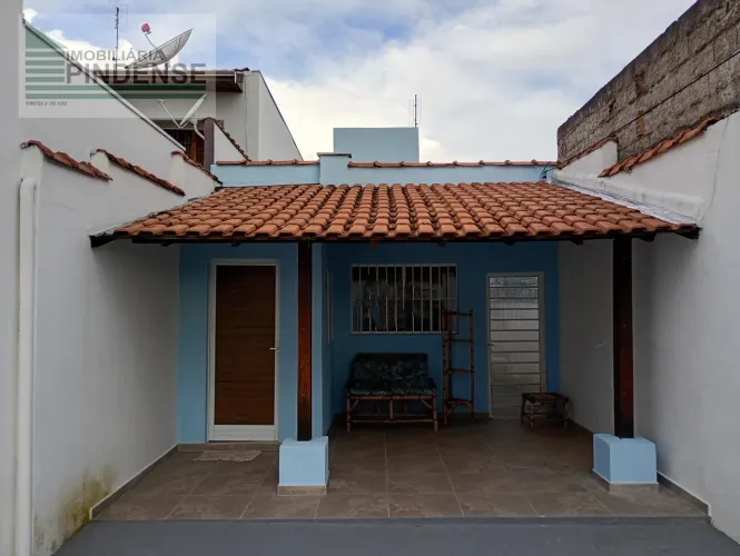 Casa em Parque Sao Benedito - Pindamonhangaba, SP