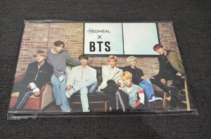 Postcards Mediheal x BTS charcoal