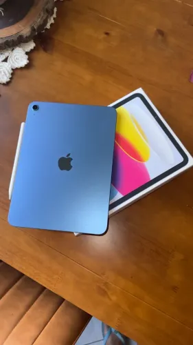 Ipad 11 A16 256Gb wifi seminovo (100% de bateria) + Apple Pencil USB-C (100% de bateria)