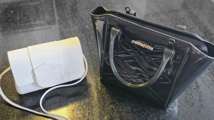 2 bolsas Petite Jolie