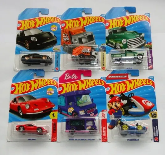 hot wheels lote 6 ferrari porsche mario kart barbie la troca caminhao do lixo hotwheels