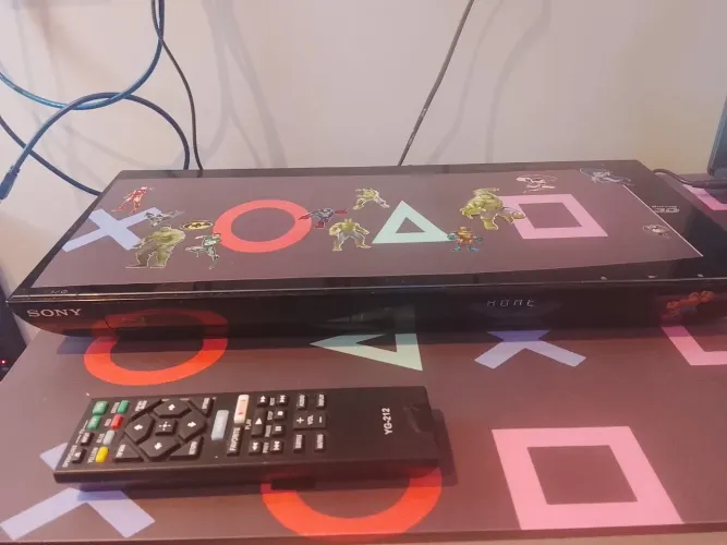 Blu-ray sony 3D tudo perfeito com controle e cabo HDMI