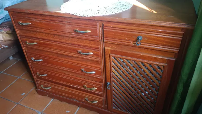 Cômoda gavetas cerejeira