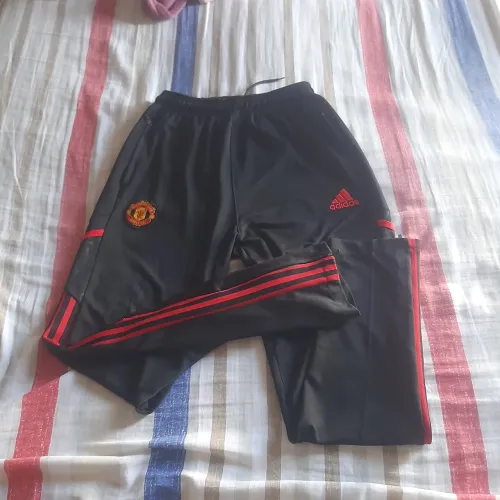 Calça adidas Manchester United GG