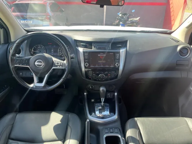 Nissan Frontier XE CD 4X4 2.3 Bi-TB Diesel Aut. 2024