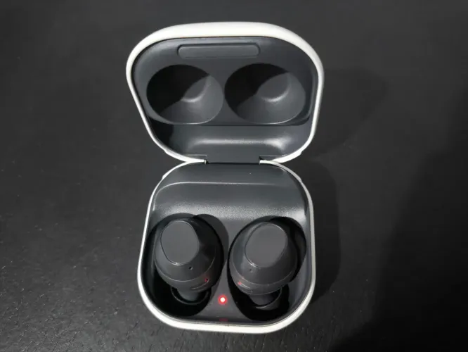 Samsung Galaxy Buds FE