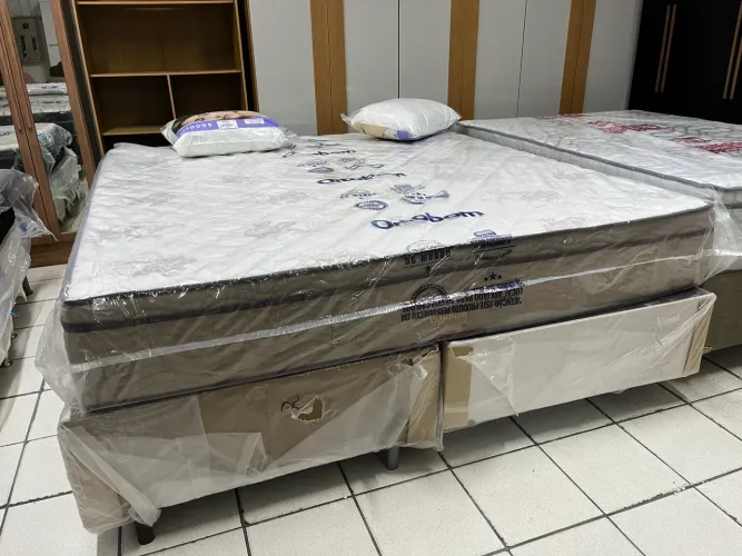 Cama super king da Ortobom de molas ensacadas 