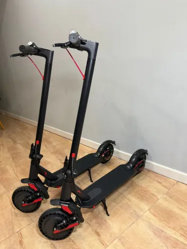 PATINETE ELETRICO ZERO  LELOCIDADE 30KM E ATONOMIA 20KM 