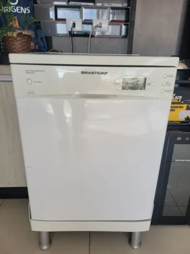 Máquina Lava Louças Brastemp - 12 Serviços - 220v