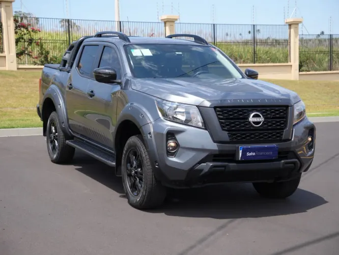 Nissan Frontier Attac.cd 4X4 2.3 Bi-TB Die. AUT 2025