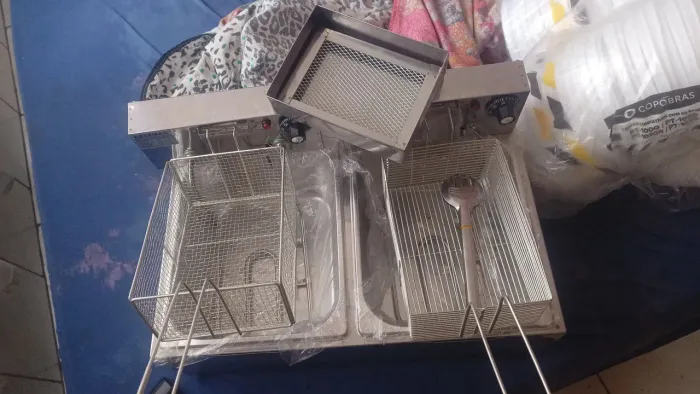 FRITADEIRA ELETRICA
