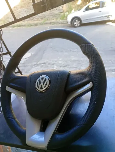 VOLANTE ESPORTIVO VW.