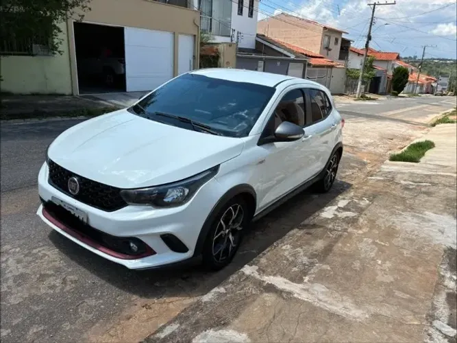 Fiat Argo HGT 1.8 16V Flex Mec. 2018