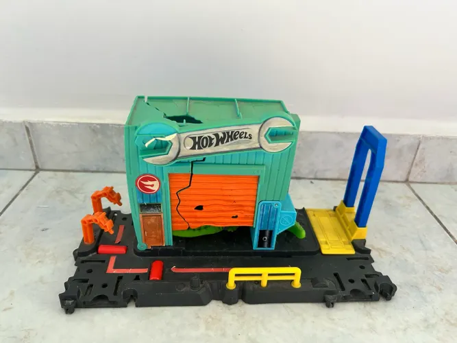Oficina ataque do jacaré hot wheels 
